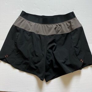 Title Nine Athletic Shorts Size Small